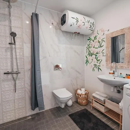 Διαμέρισμα Rueuetli 24-2 Παρνού